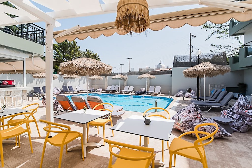 Sunshine Boutique Hotel — Main photo in Malia