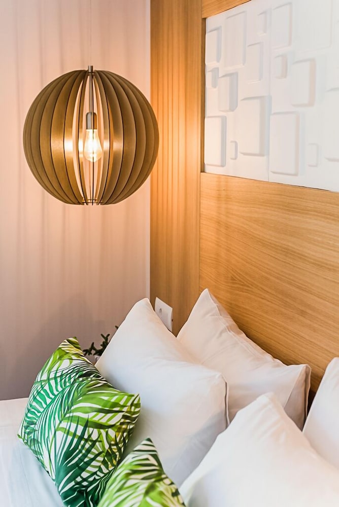 Sunshine Boutique Hotel — Hotel rooms in Malia