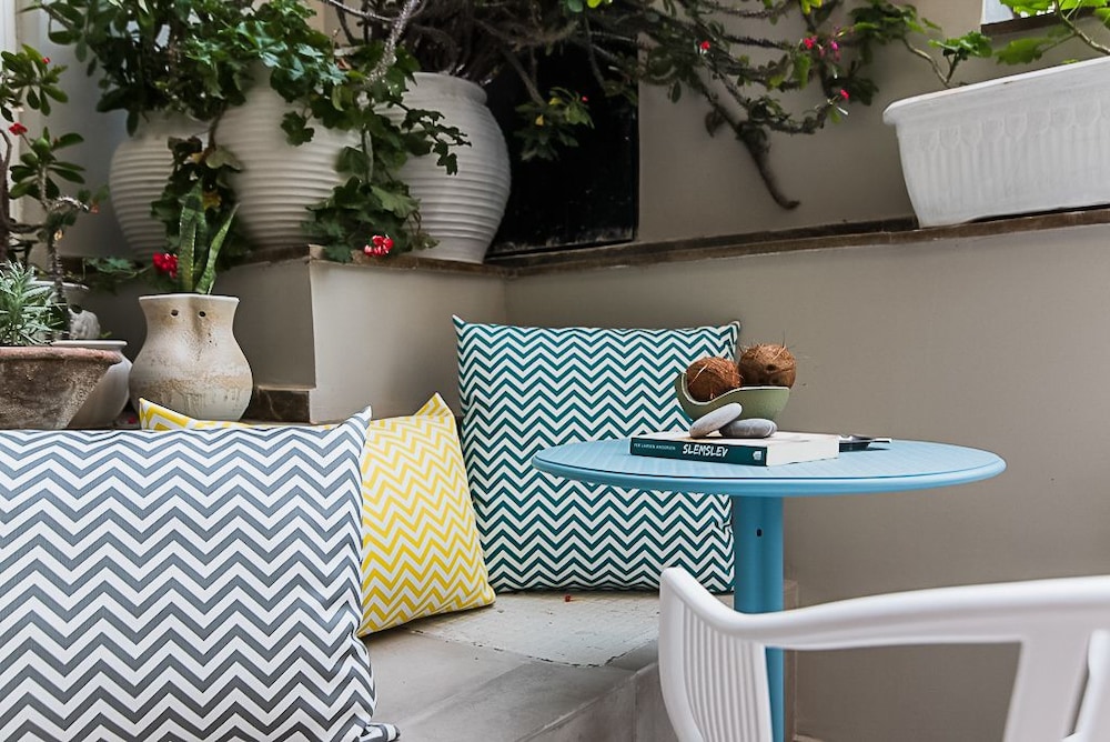 Sunshine Boutique Hotel — Hotel building in Malia