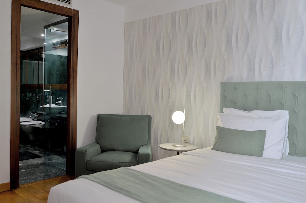 Athenaeum Eridanus Luxury Hotel — Hotel rooms in Athens, Attica