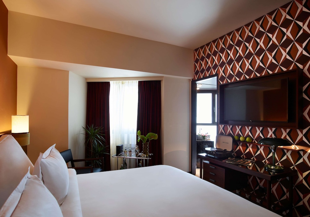 Brown Acropol, a member of Brown Hotels — Hotel rooms in Athens, Attica