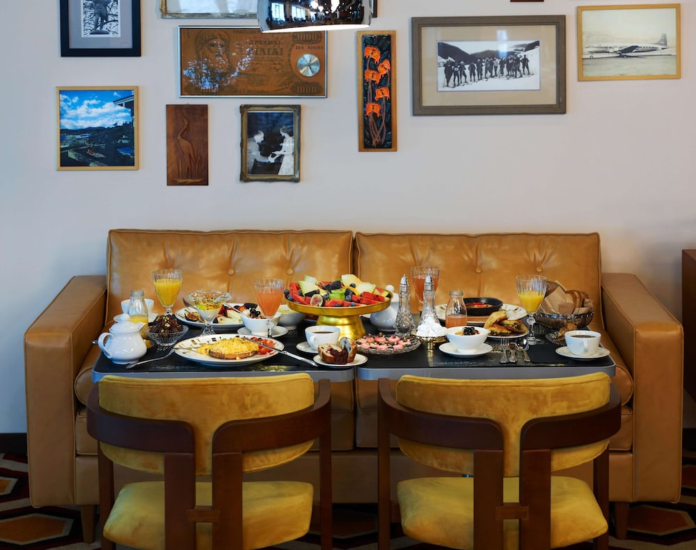 Brown Acropol, a member of Brown Hotels — Restaurant & bars in Athens, Attica