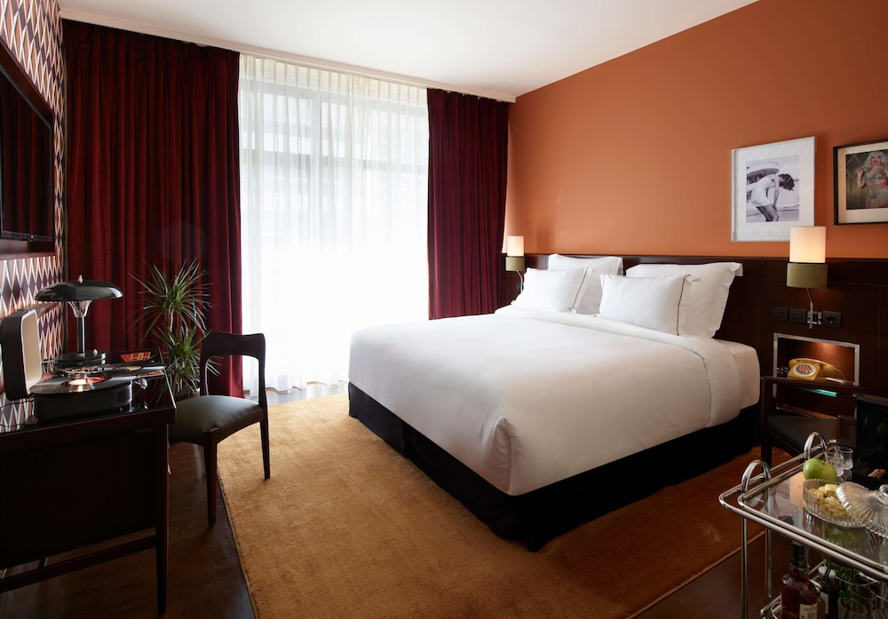 Brown Acropol, a member of Brown Hotels — Hotel rooms in Athens, Attica