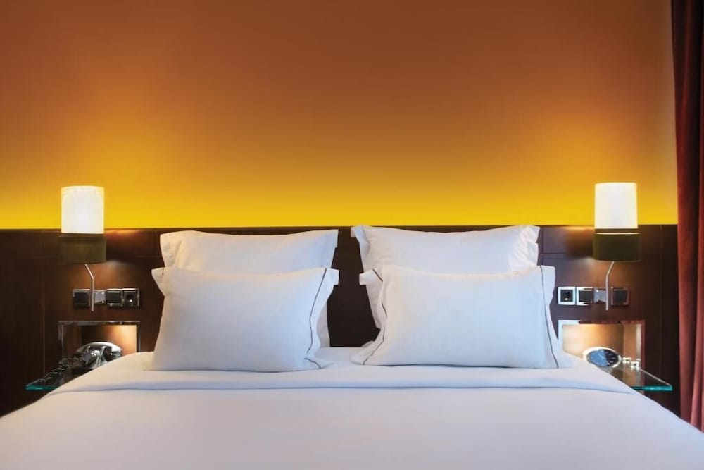 Brown Acropol, a member of Brown Hotels — Hotel rooms in Athens, Attica