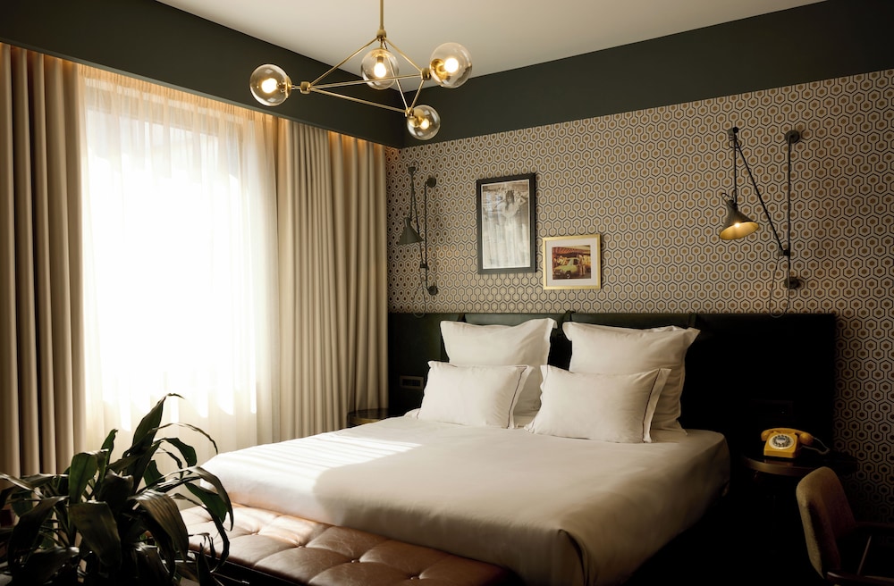 Brown Acropol, a member of Brown Hotels — Hotel rooms in Athens, Attica