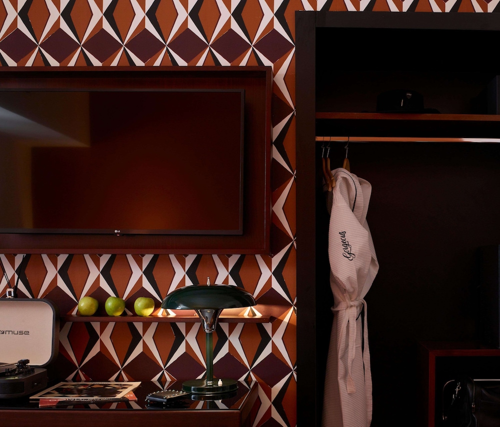 Brown Acropol, a member of Brown Hotels — Hotel rooms in Athens, Attica