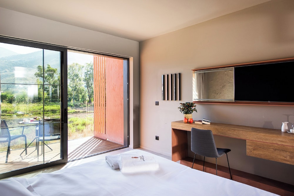 Pilot Amphora Boutique Hotel - Adults Only — Hotel rooms in Georgioupolis