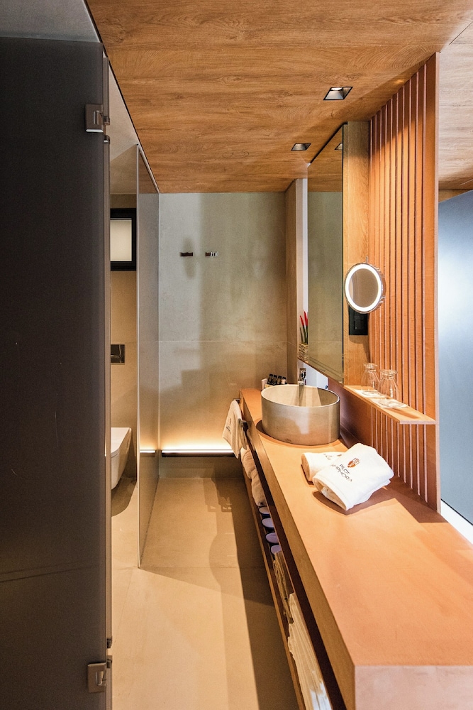 Pilot Amphora Boutique Hotel - Adults Only — Hotel rooms in Georgioupolis