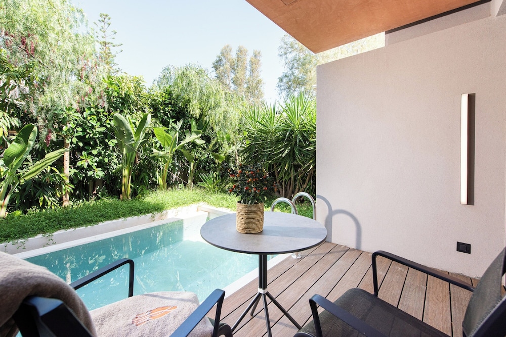 Pilot Amphora Boutique Hotel - Adults Only — Swimming pool in Georgioupolis