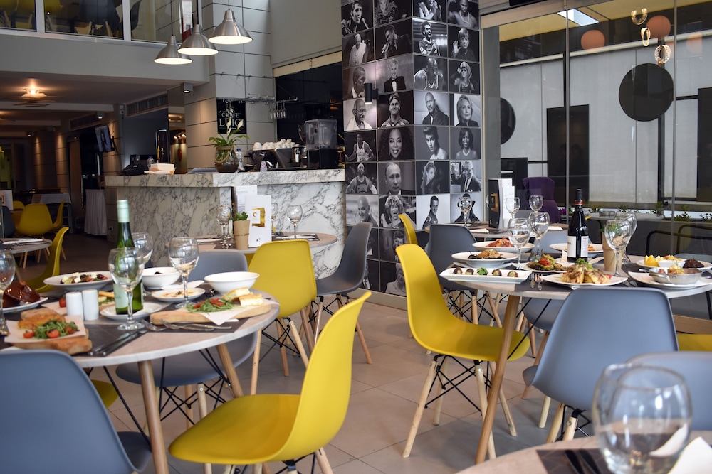 Athenian Montaza Hotel — Restaurant & bars in Athens, Attica