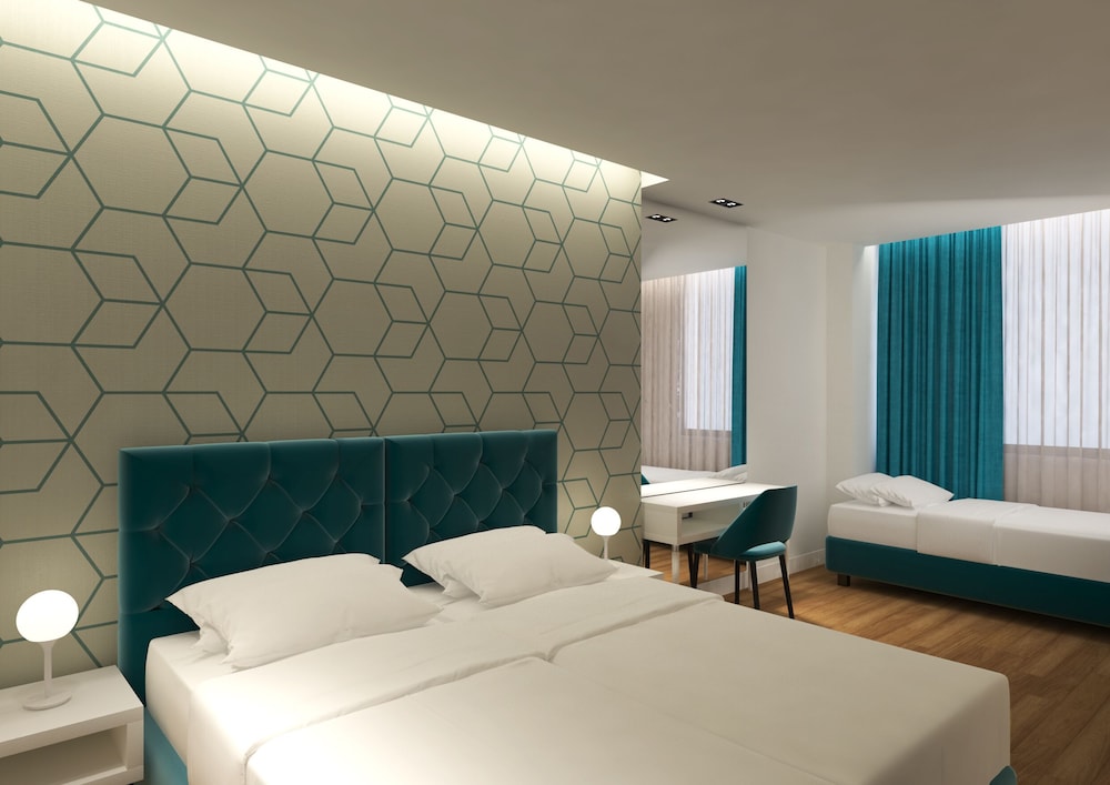 Athenian Montaza Hotel — Hotel rooms in Athens, Attica