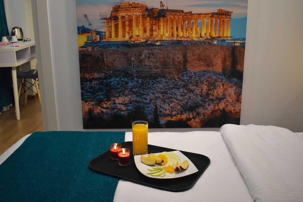 Athenian Montaza Hotel — Hotel rooms in Athens, Attica