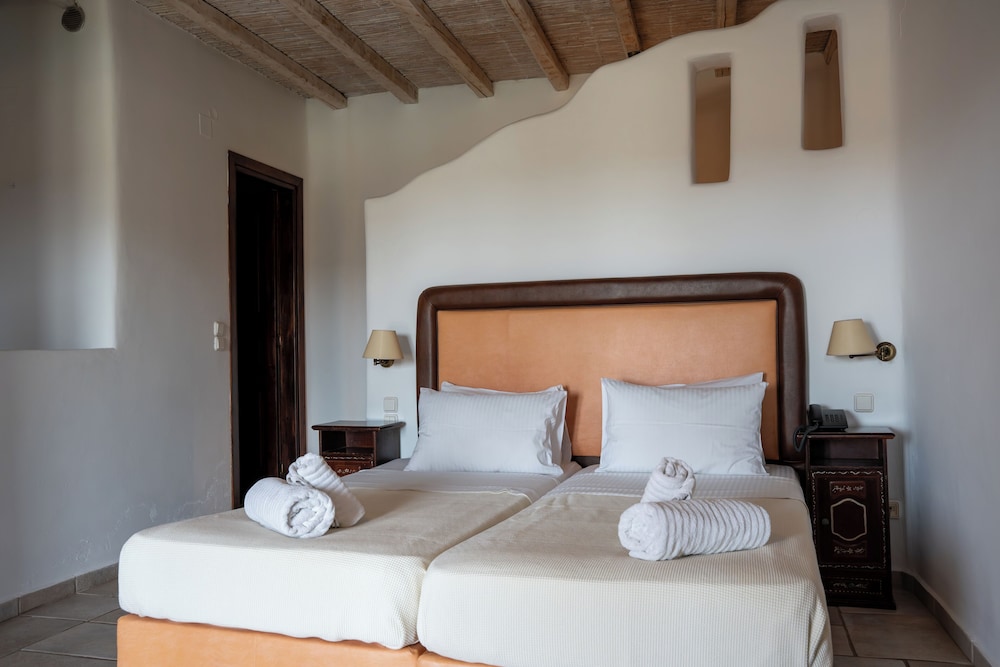 Albatros Club Mykonos — Hotel rooms in Panormos (Mykonos), South Aegean
