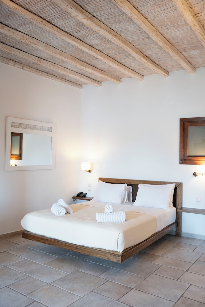 Albatros Club Mykonos — Hotel rooms in Panormos (Mykonos), South Aegean