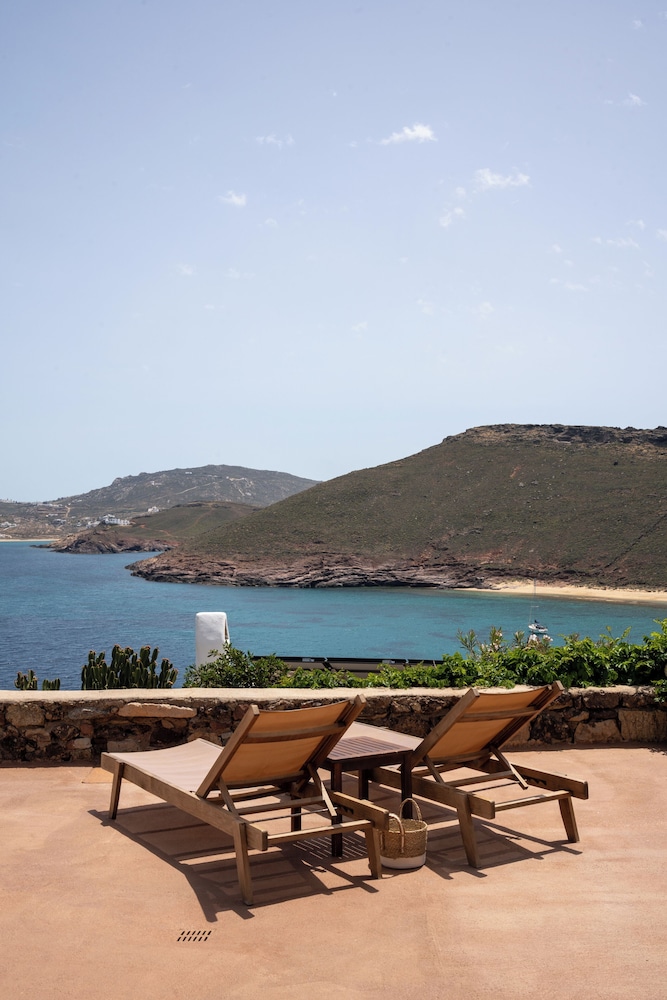 Albatros Club Mykonos — Attractions in the area in Panormos (Mykonos), South Aegean
