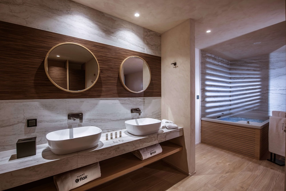 Chania Flair Boutique Hotel, Tapestry Collection by Hilton — Hotel rooms in Chania