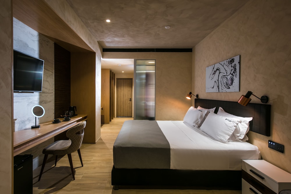 Chania Flair Boutique Hotel, Tapestry Collection by Hilton — Hotel rooms in Chania