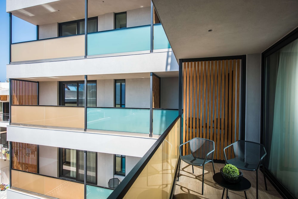 Chania Flair Boutique Hotel, Tapestry Collection by Hilton — Hotel building in Chania