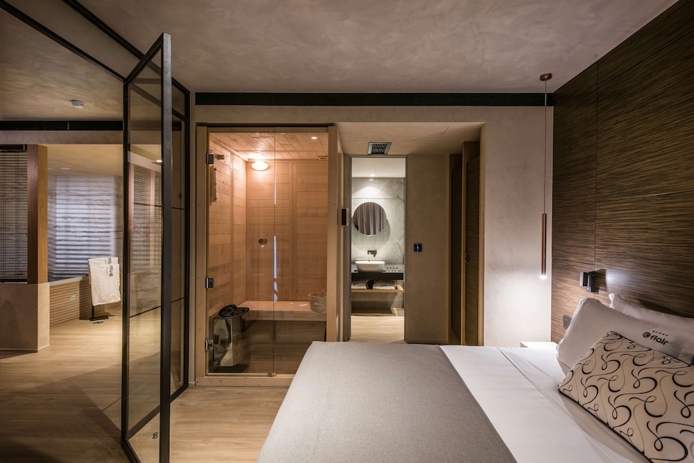 Chania Flair Boutique Hotel, Tapestry Collection by Hilton — Hotel rooms in Chania