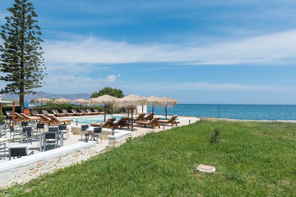 Musela Studios — Beach in Rethymnon