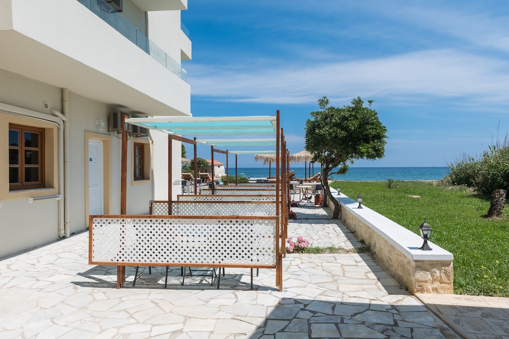 Musela Studios — Beach in Rethymnon