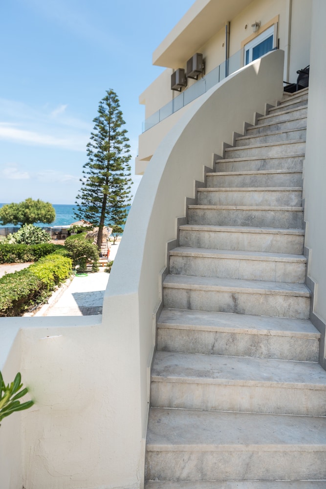 Musela Studios — Hotel building in Rethymnon
