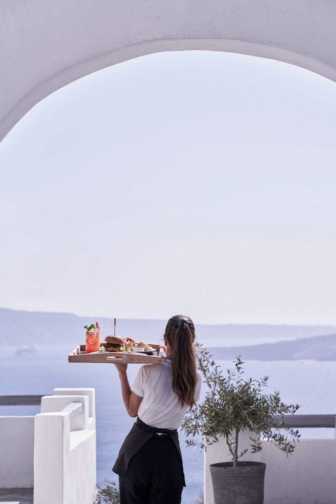 Mr and Mrs White Oia – Santorini — Restaurant & bars in Oia, South Aegean