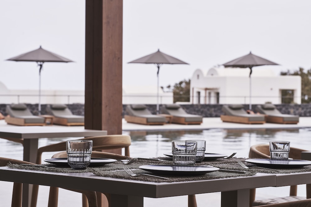 Orama Hotel & Spa — Restaurant & bars in Karterados, South Aegean