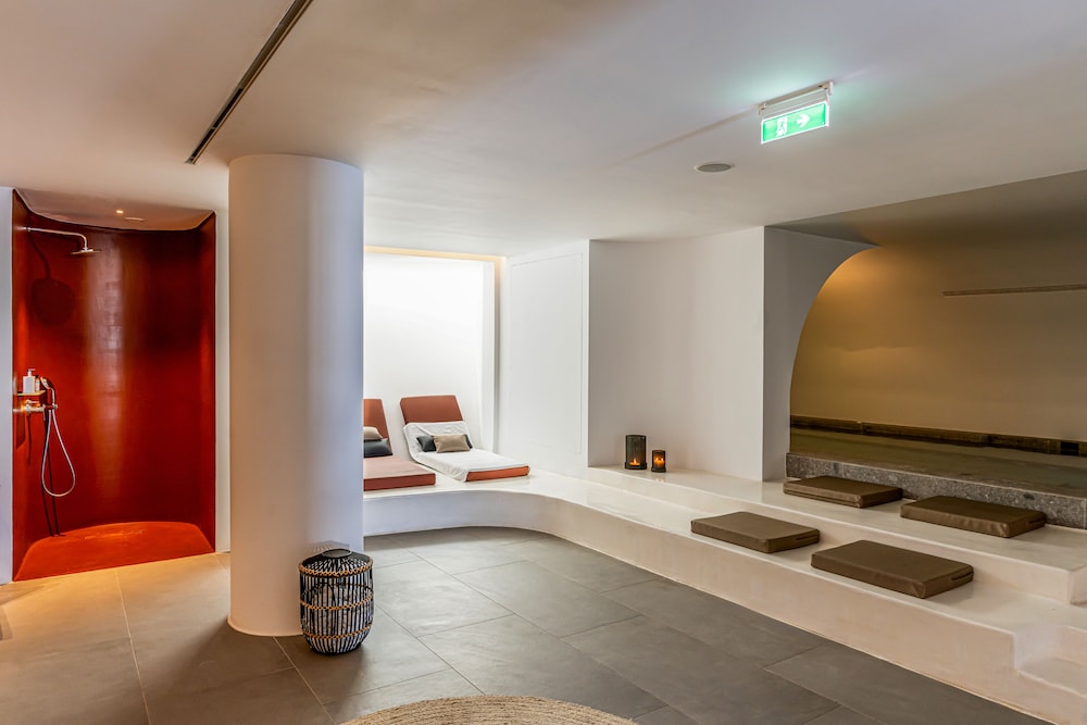 Orama Hotel & Spa — Spa in Karterados, South Aegean