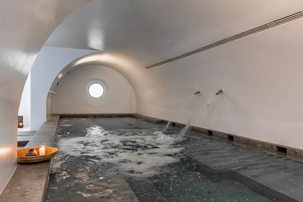 Orama Hotel & Spa — Spa in Karterados, South Aegean