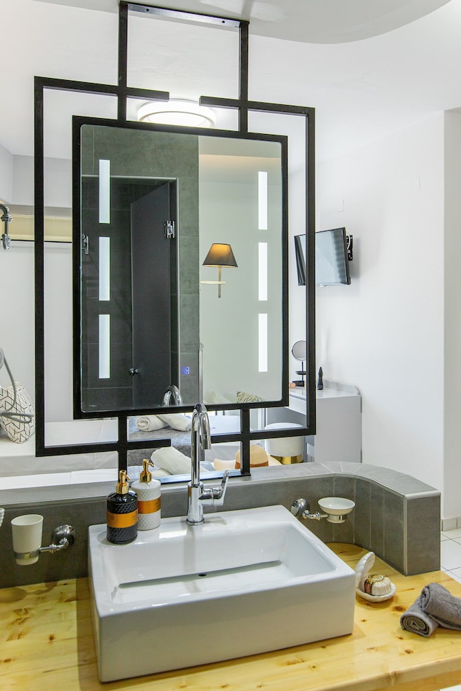 ICandy Sol — Hotel rooms in Malia
