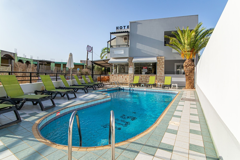 ICandy Sol — Main photo in Malia