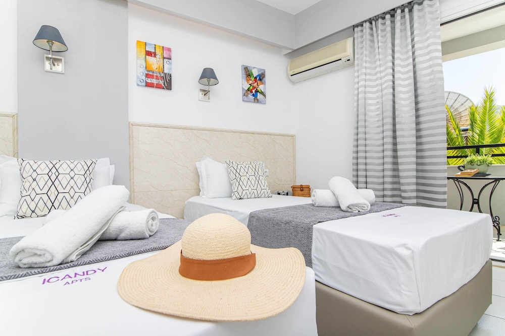 ICandy Sol — Hotel rooms in Malia