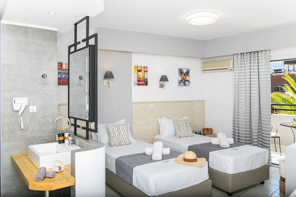 ICandy Sol — Hotel rooms in Malia