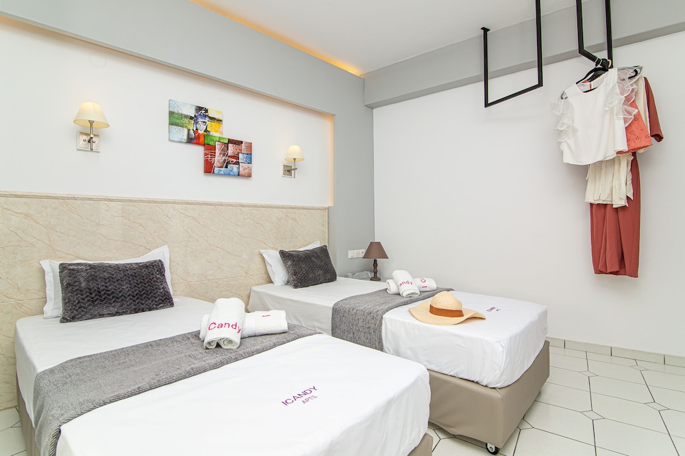 ICandy Sol — Hotel rooms in Malia