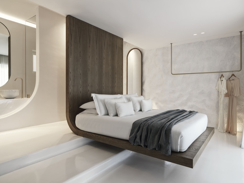Mykonos Earth Suites - Adults Only — Hotel rooms in Mykonos Town, South Aegean