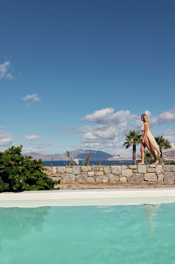 Mykonos Earth Suites - Adults Only — Swimming pool in Mykonos Town, South Aegean