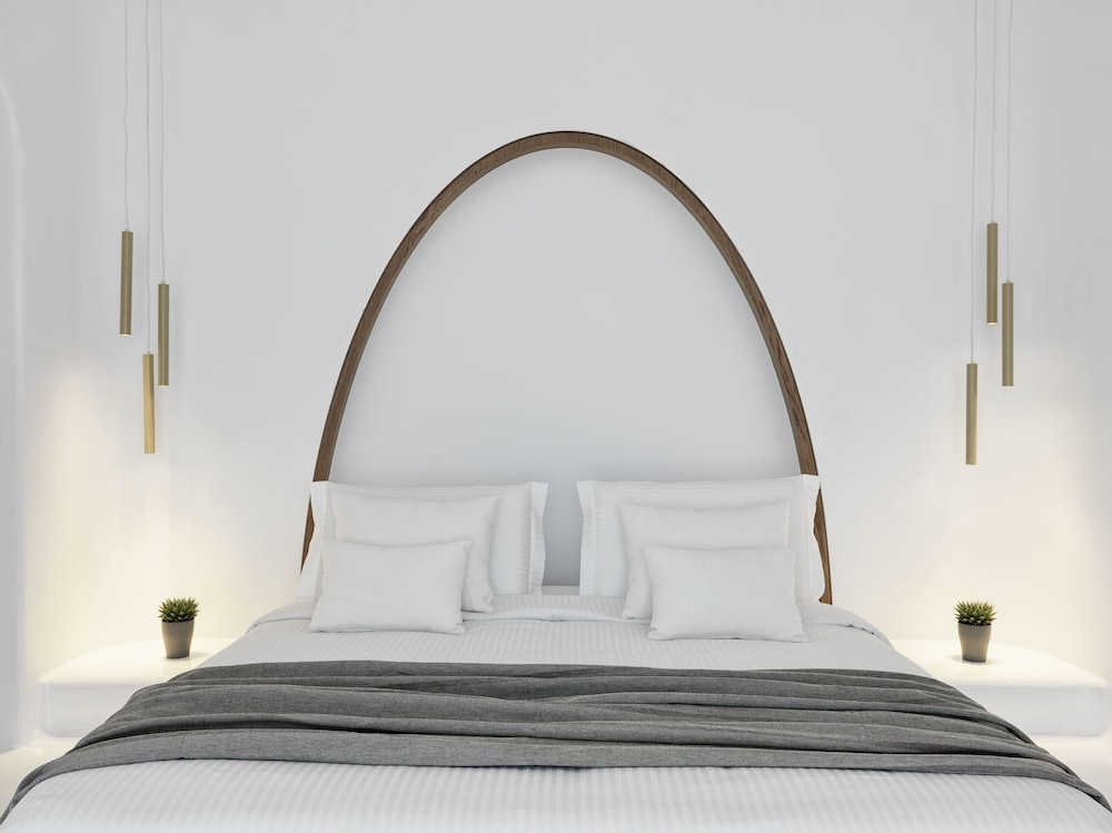 Mykonos Earth Suites - Adults Only — Hotel rooms in Mykonos Town, South Aegean