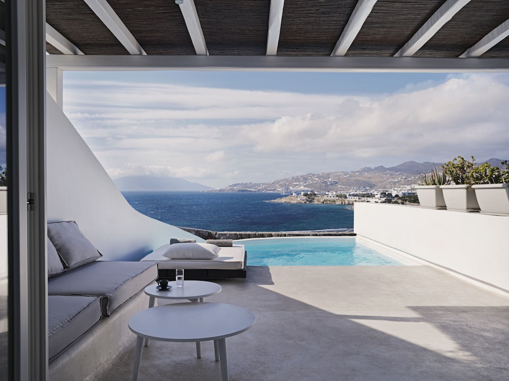 Mykonos Earth Suites - Adults Only — Swimming pool in Mykonos Town, South Aegean