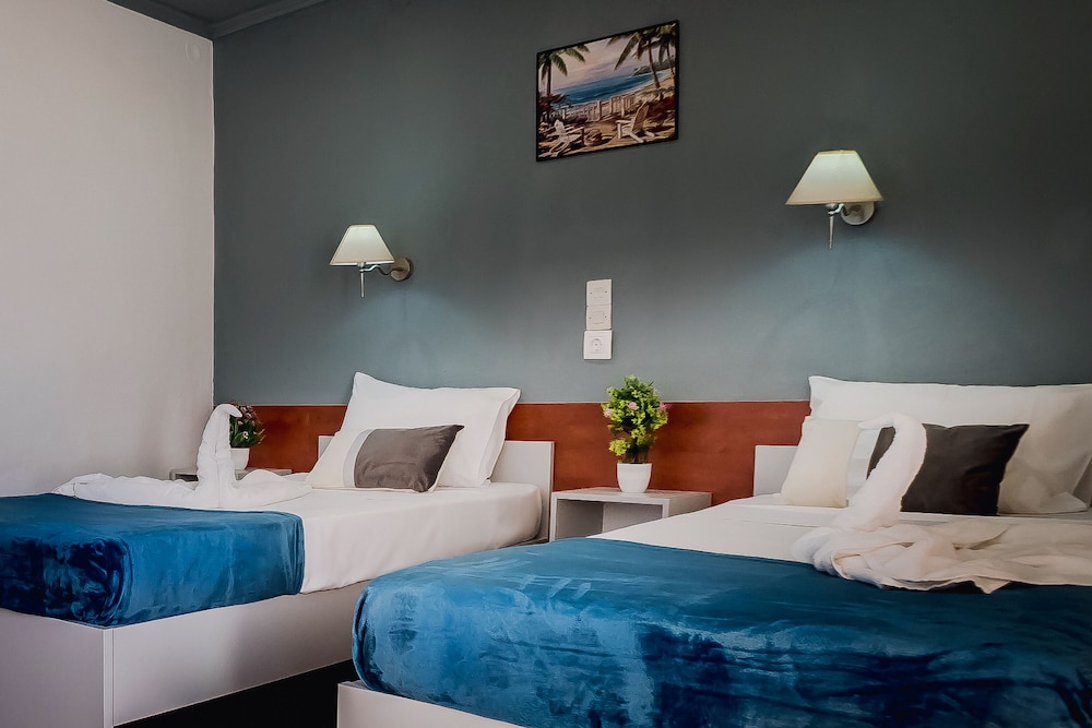 Cloud 9 Hotel Shisha & Cocktail Bar - Adults Only — Rooms in Malia
