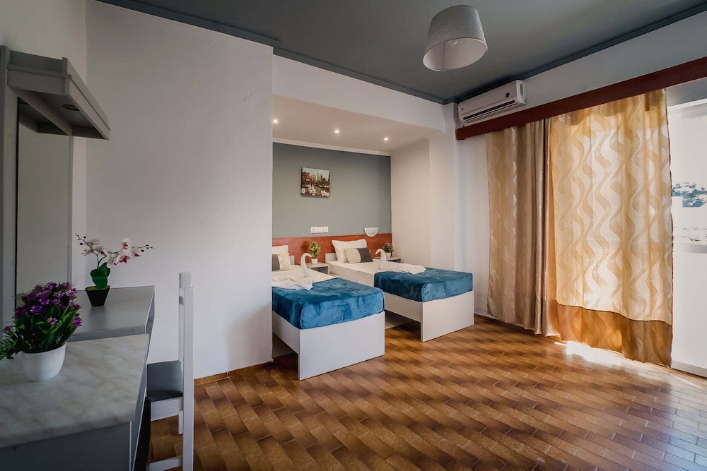 Cloud 9 Hotel Shisha & Cocktail Bar - Adults Only — Rooms in Malia