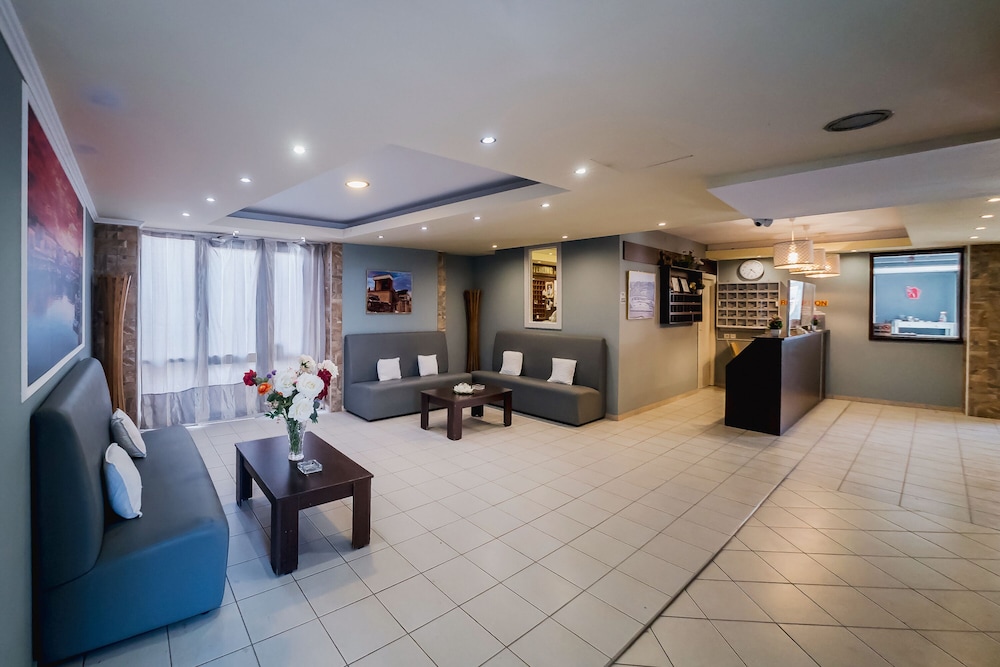 Cloud 9 Hotel Shisha & Cocktail Bar - Adults Only — Shared spaces in Malia