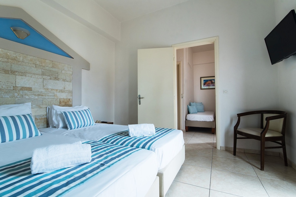 Casa Ilios — Hotel rooms in Malia