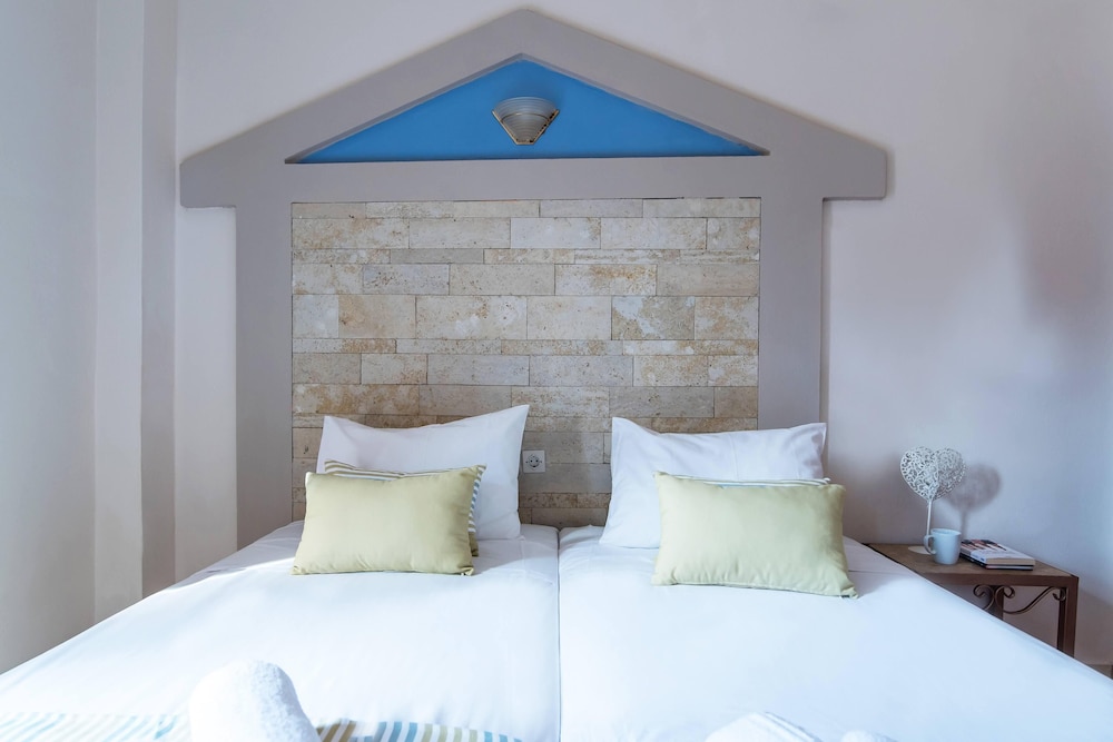 Casa Ilios — Hotel rooms in Malia