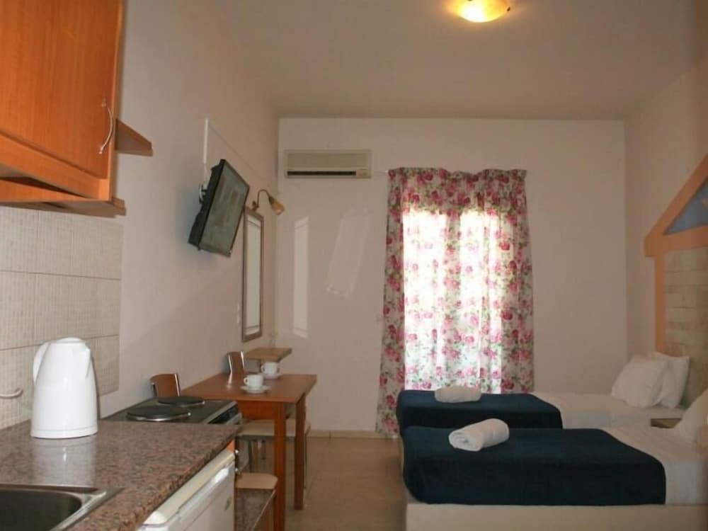 Casa Ilios — Hotel rooms in Malia