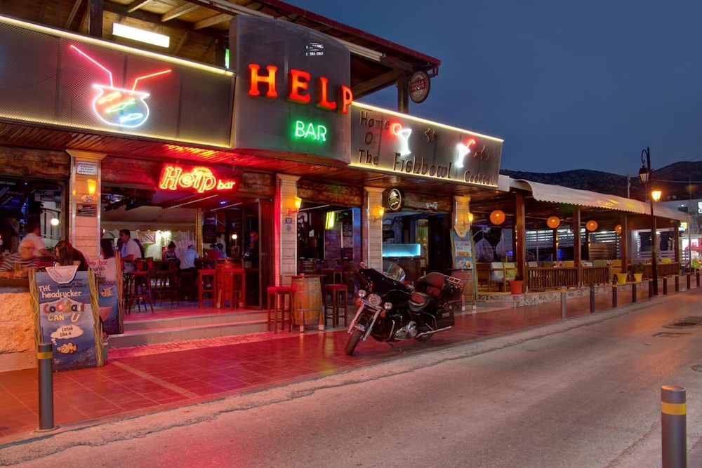 Casa Ilios — Restaurant & bars in Malia