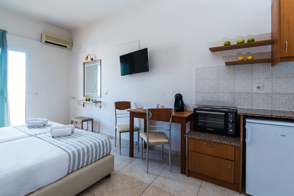 Casa Ilios — Hotel rooms in Malia