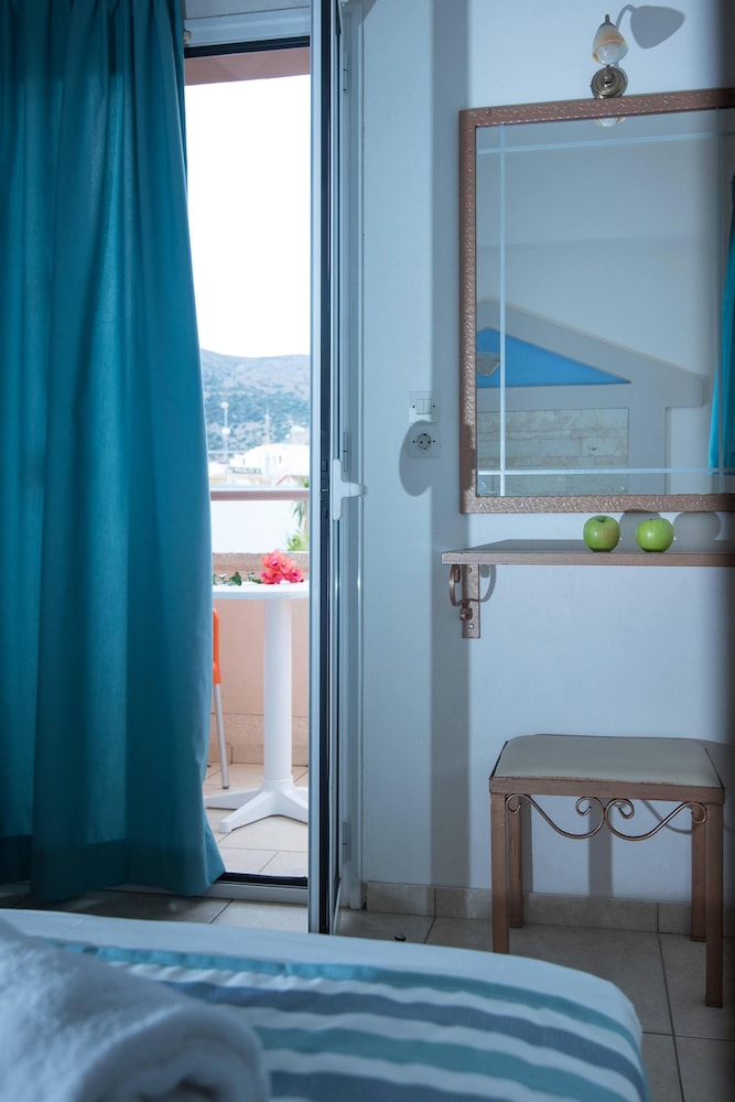 Casa Ilios — Hotel rooms in Malia