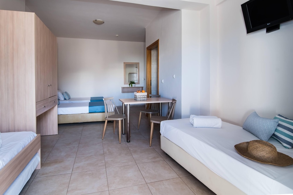 Ilios Malia Hotel Resort — Hotel rooms in Malia