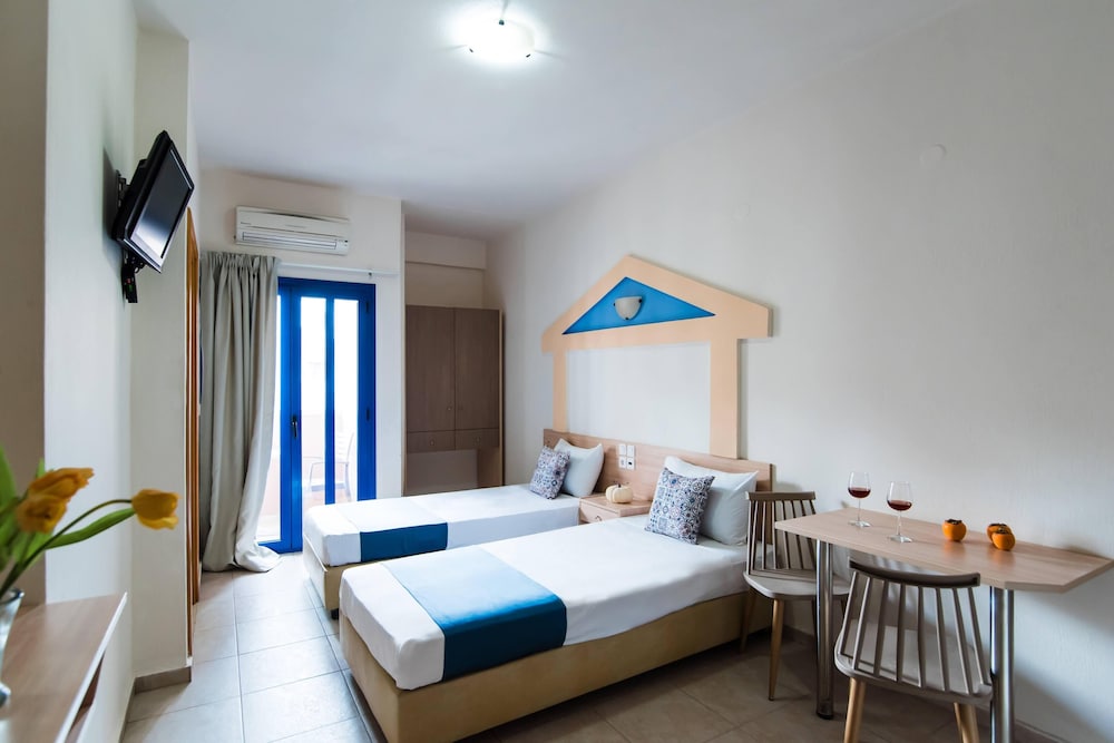 Ilios Malia Hotel Resort — Hotel rooms in Malia